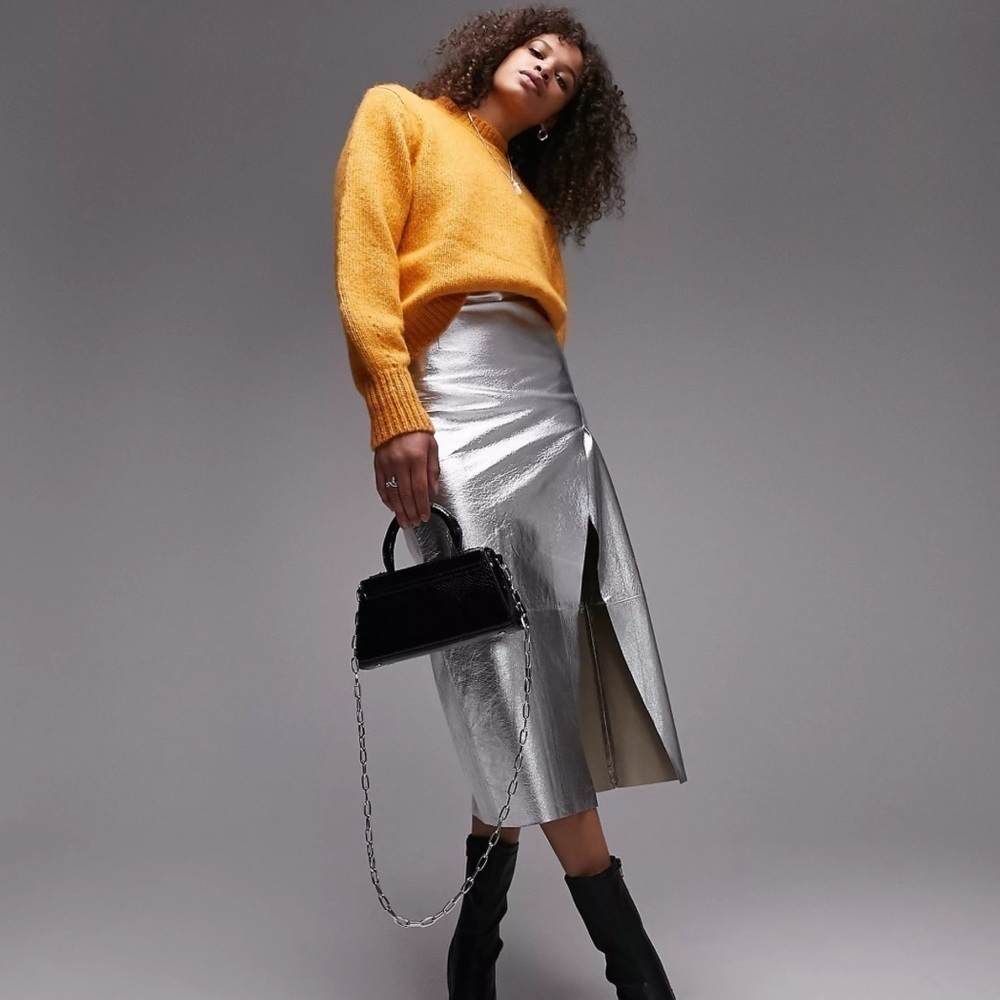 Topshop Tall knitted crew neck sweater in orange - Picture 3 of 8